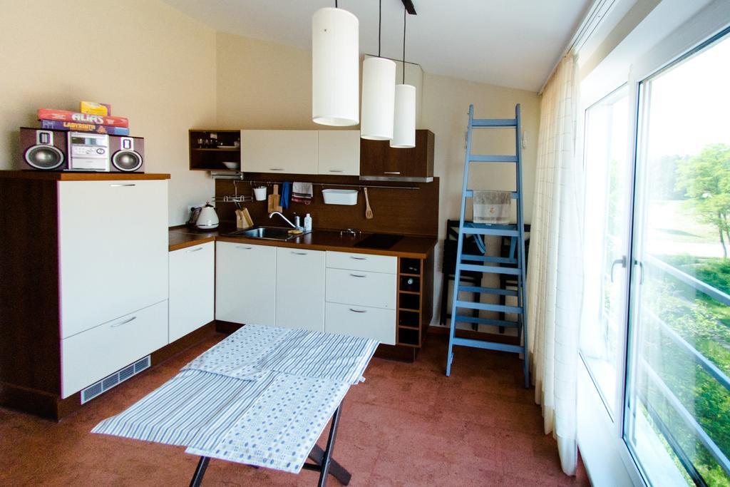 Lapes Namai Apartment Pervalka Exterior foto